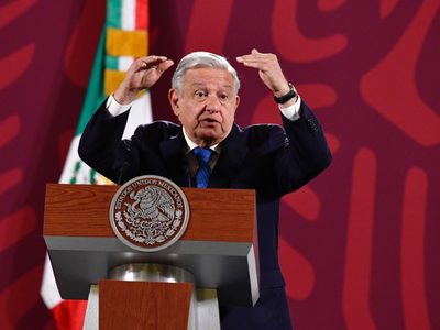 AMLO propone “consulta formal” para que fuerzas armadas se mantengan en las calles hasta 2028