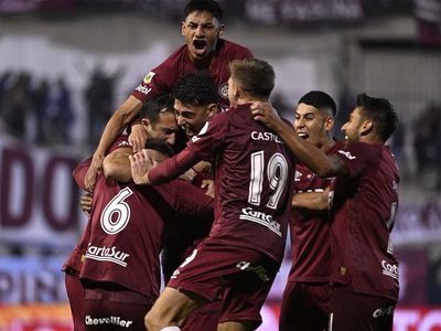 Lanús visita con ventaja a Fluminense en Brasil