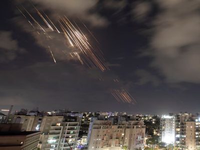 Irán lanzó un masivo ataque a Israel después de que se registre un atentado terrorista en Tel Aviv