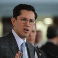 Roberto Velasco se estrena con llamada con el canciller de Brasil; alistan viaje de Sheinbaum