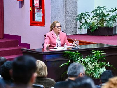 Fiscal de Veracruz defiende la acusación de terrorismo contra periodista