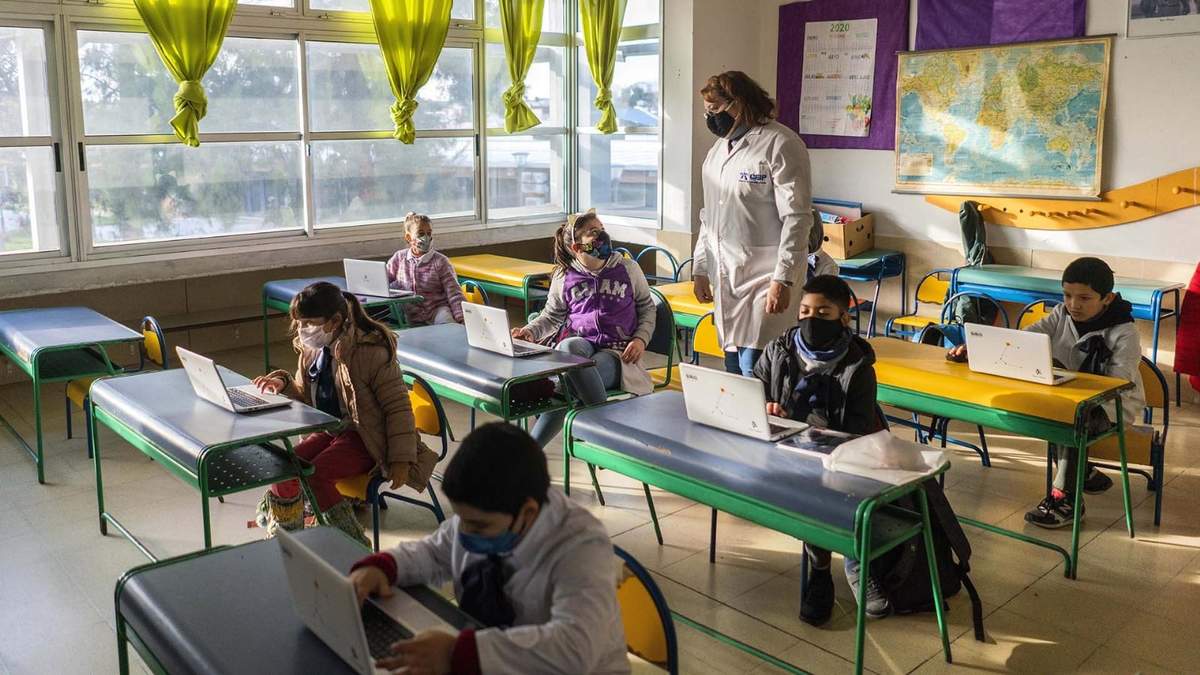 Las clases se retomarán en pandemia. Fuente: (Twitter)