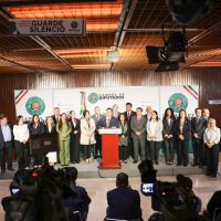 Diputados crean comisión para investigar presuntos desvíos de García Cabeza de Vaca