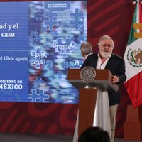 Pese a descalificaciones, no se dará marcha atrás en investigación de los 43 normalistas: Encinas