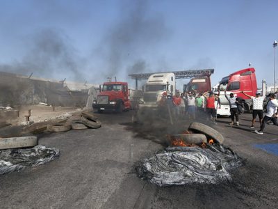 Crisis en Chile: la muerte de un camionero provocó más huelgas y protestas antiinmigración