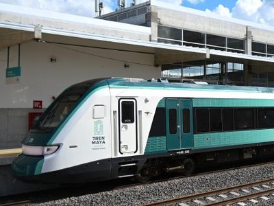 Proveedores de ICA se suman a demandas de pago por trabajos en Tren Maya