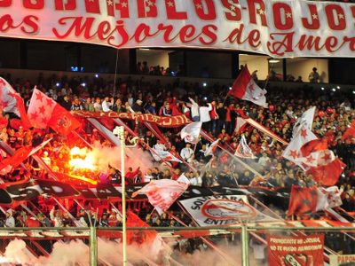 Polémica en Avellaneda: la barra de Independiente visitó al plantel luego del ‘Yategate’