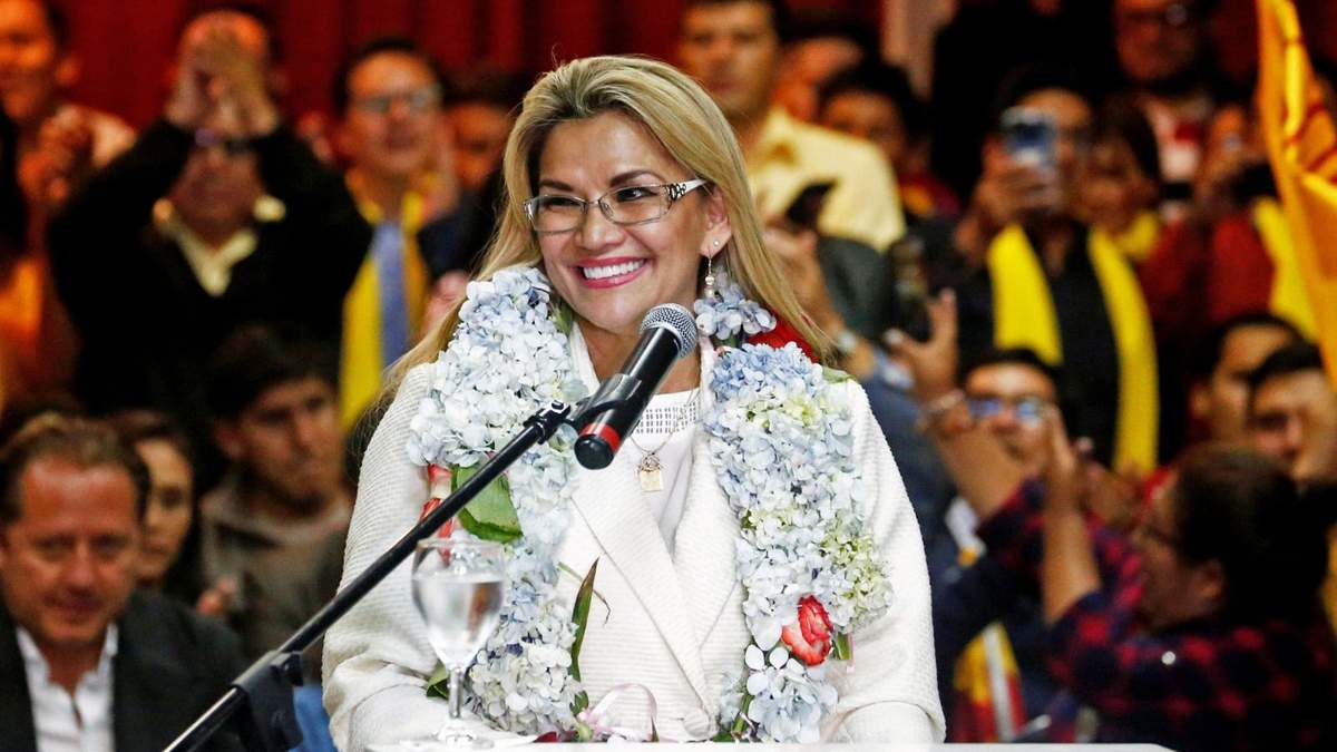 Añez la candidata a ocupar la presidencia desde las urnas por el partido Juntos. Fuente: (Twitter)