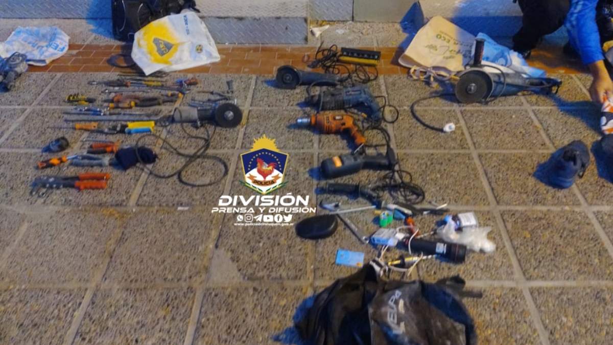 Las herramientas que fueron robadas por un hombre. Fuente: (Policía de Neuquén)