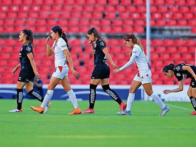 El futbol de vitrina, "güerita y bonita aunque le falte talento"