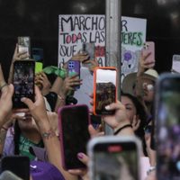 Violencia familiar y digital, los delitos más denunciados por mujeres de 18 a 30 años