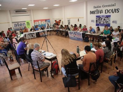 El plenario de ATEN confirmó que firmará el acuerdo salarial con el gobierno