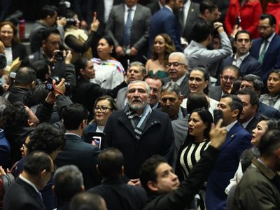 Adán Augusto deja la coordinación de senadores; lo sustituye Ignacio Mier (Video)