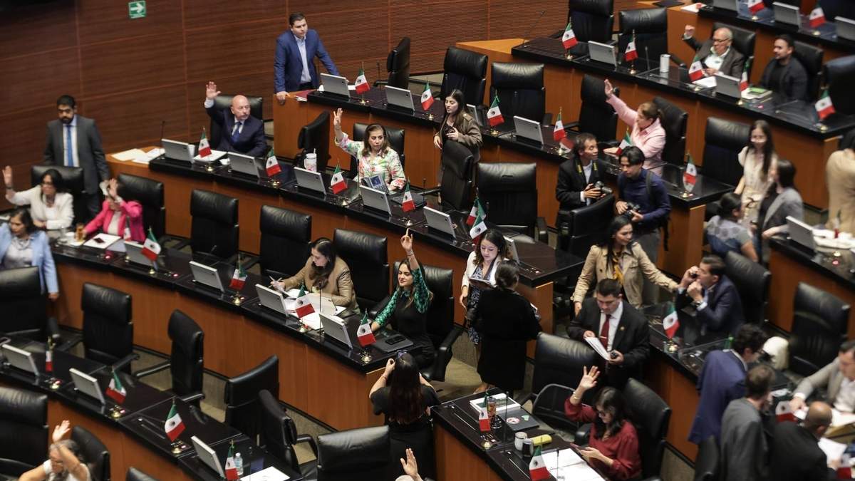 La sesión en el Senado