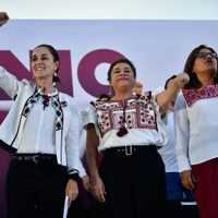 Sheinbaum acusa a la oposición de intentar la compra de votos en Iztapalapa
