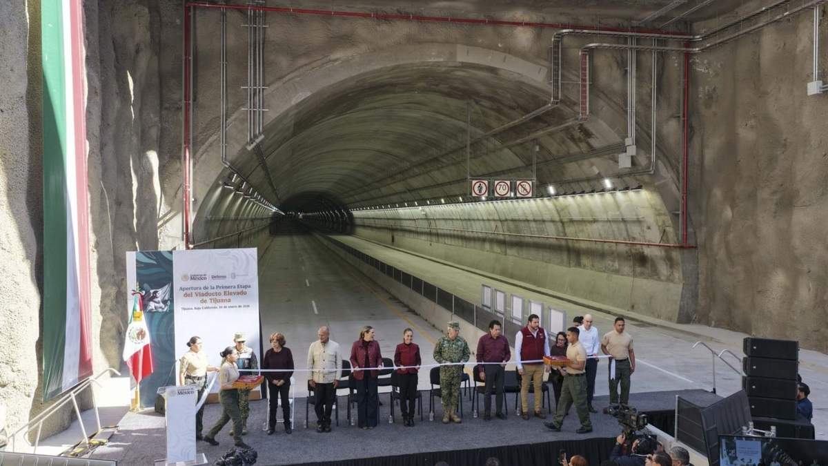 El viaducto elevado de Tijuana cuenta con puentes, rampas de acceso y un túnel