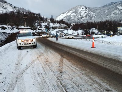 Refuerzan los operativos en las rutas de la provincia durante la temporada de invierno