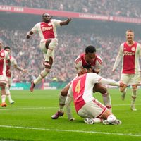 Los mexicanos Santi Giménez y Edson Álvarez anotan gol en el Ajax contra Feyenoord (Video)