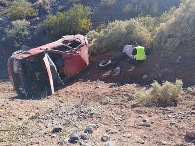 Ruta 7: dos vuelcos consecutivos a la altura del Cañadon de las Cabras