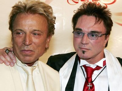 El Coronavirus enluta a Siegfried & Roy al llevarse a uno de sus integrantes