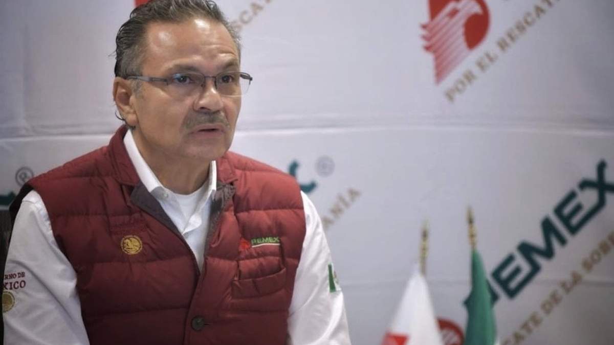 Octavio Romero Oropeza en la conferencia del jueves