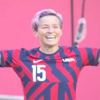 Megan Rapinoe anotó un gol olímpico... literalmente (Video)
