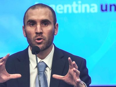 Deuda con deuda: Martín Guzmán emitirá deuda para cubrir el próximo pago del Bono Dual 2020