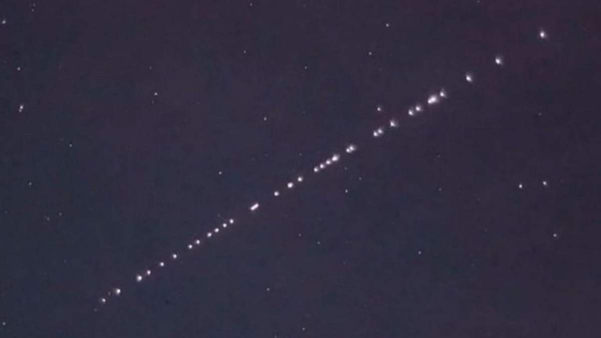 Los satélites Starlink. Fuente: (Twitter)