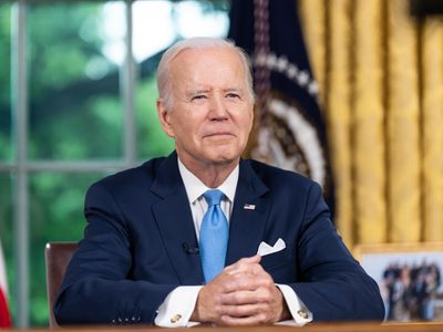 Biden reconoce públicamente a su séptimo nieto por primera vez