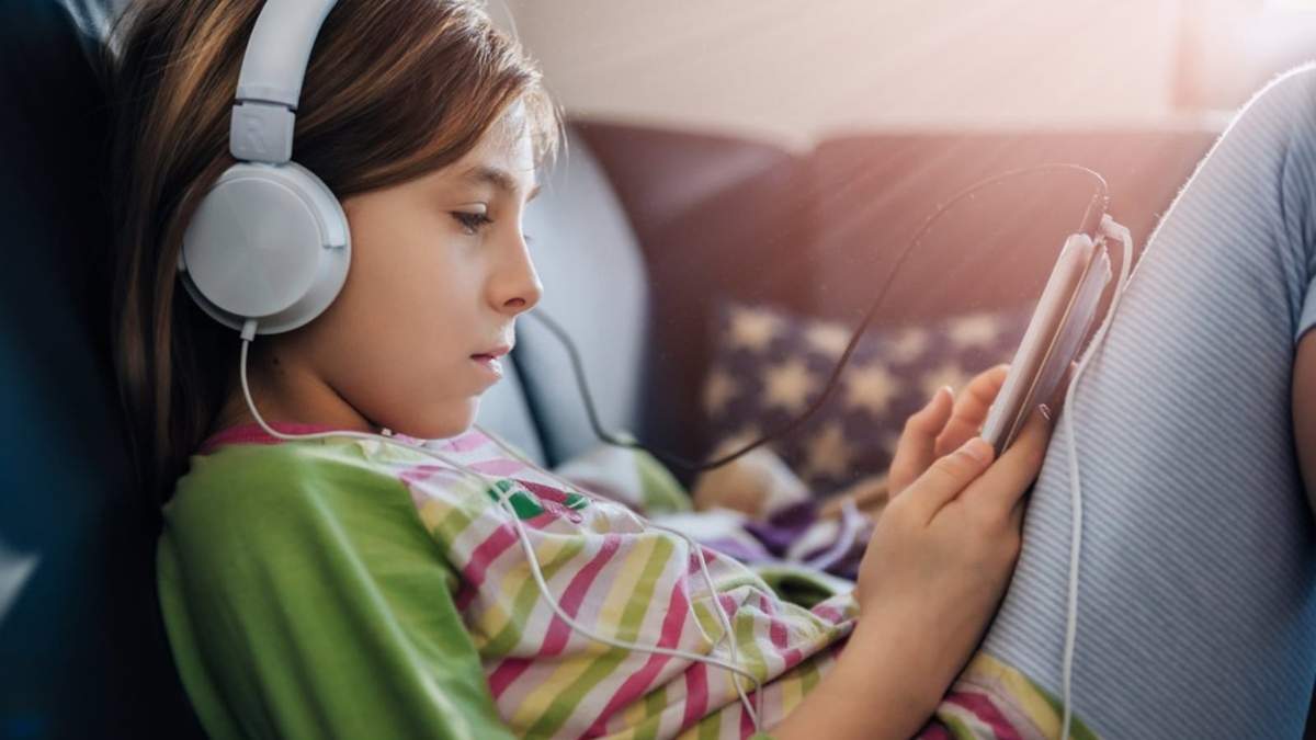 La OMS elabora una norma mundial para prevenir la pérdida auditiva en jugadores de videojuegos