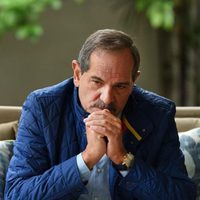 ¿Renuncia Alperovich? Presiones en el Senado al vencerse su licencia