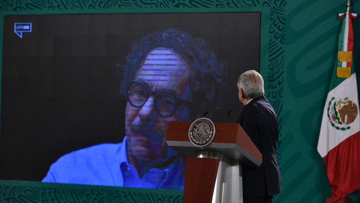 López Obrador presentó un video de Gabriel Quadri