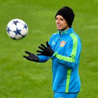 'Chicharito” repite como Jugador Más Valioso de la Bundesliga