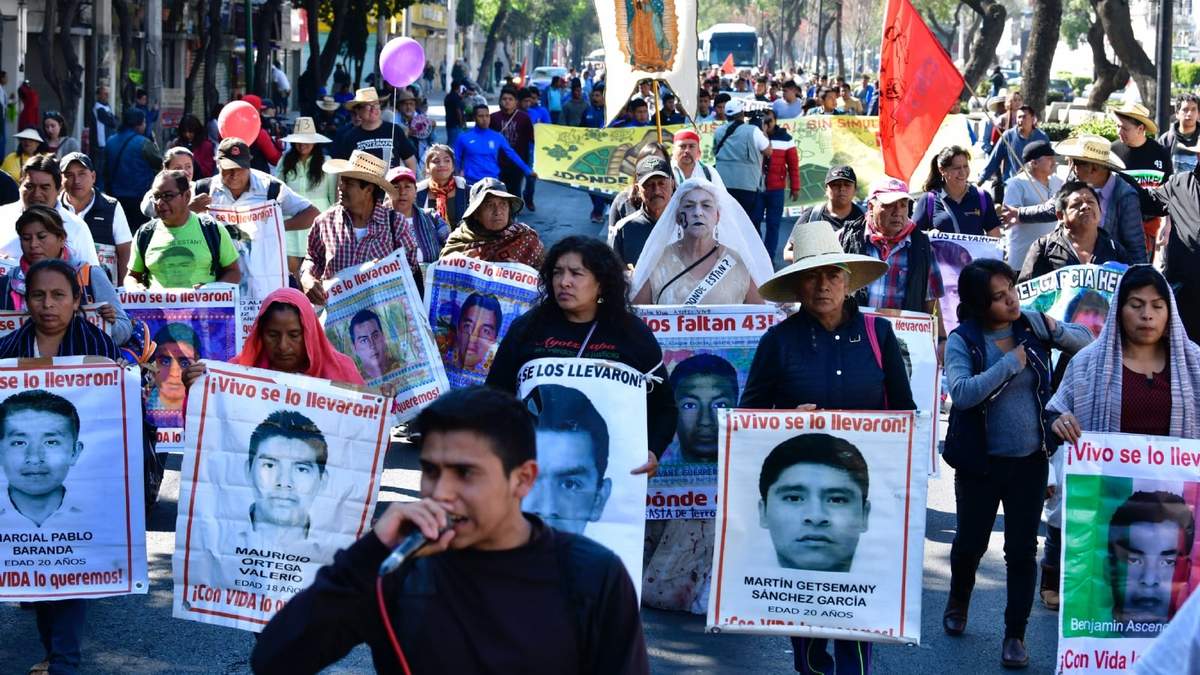 Acción global por Ayotzinapa en la CDMX
