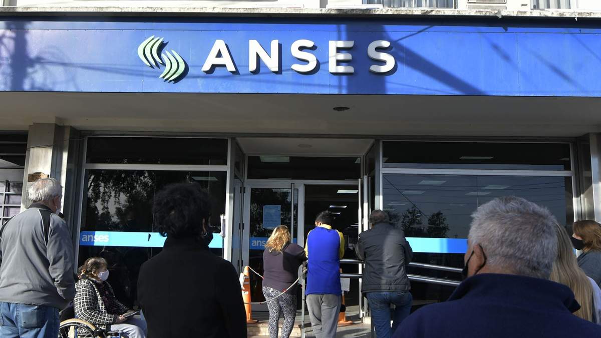 Hoy, por el feriado nacional, todas las sedes de la ANSES permanecerán cerradas. Fuente: (Twitter)