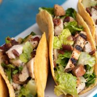 Tacos César: la versión más original de la famosa ensalada, en una versión perfecta para quedar como un chef