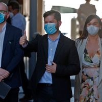 A dos semanas de su elección, Gabriel Boric y su entorno mantienen una alta popularidad