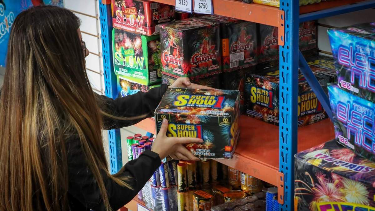 En Viedma esta prohibido el uso de pirotecnia de estruendo. Fuente: (Twitter)