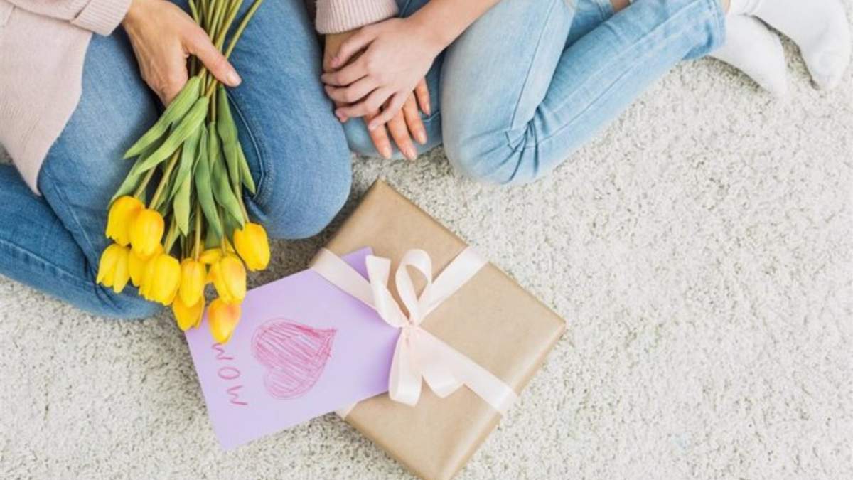 Tecnología para regalar el Día de la Madre: 'gadgets' para entretenimiento, cuidado personal o trabajo