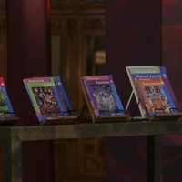 Académicos: Gobierno consumará “un nuevo crimen contra la nación” al imponer los libros de texto