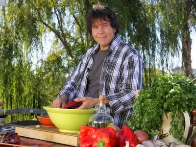 El árbol frutal que muchos quisieran y que Ariel Rodríguez Palacios tiene en su increíble jardín