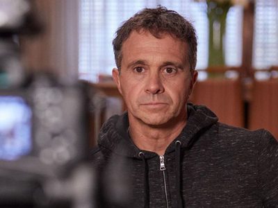 En medio de los ataques de estrés, Sergio Lapegüe abandonó El Trece y viajó rumbo a este destino