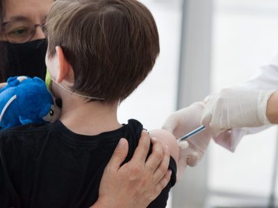 Mañana comienza el proceso de vacunación pediátrica en las escuelas
