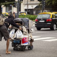 La pobreza alcanzó al 52 % de la población del país en el primer semestre