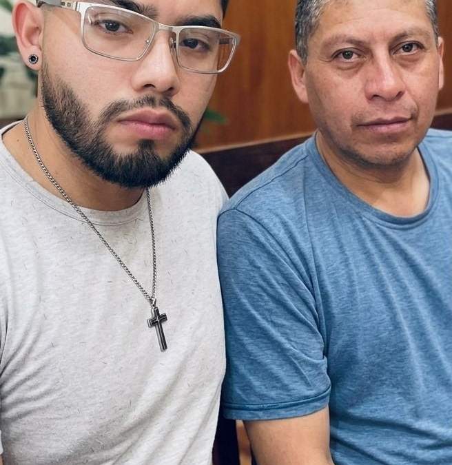 Cristhian y su padre Carlos Estrada. Pesadilla judicial