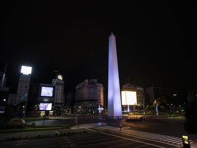 Cada vez más lejos de salir: El Gobierno de la Ciudad busca endurecer el aislamiento