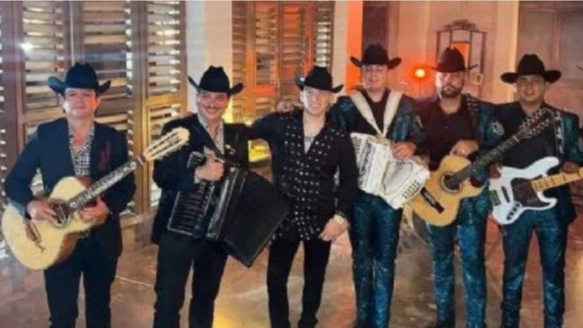Un juez federal otorgó un amparo al grupo musical Los Alegres del Barranco, lo que les permitió seguir presentándose en Michoacán.