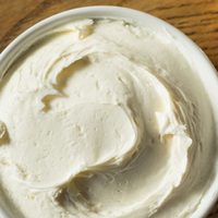 Queso untable casero y fácil: super cremoso e igual al comprado con solo 2 ingredientes