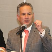 Ante protesta por agua, Santiago Nieto da la razón a panistas en Querétaro