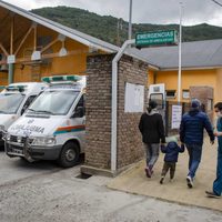 Tensión en San Martín de los Andes: tres ambulancias dañadas